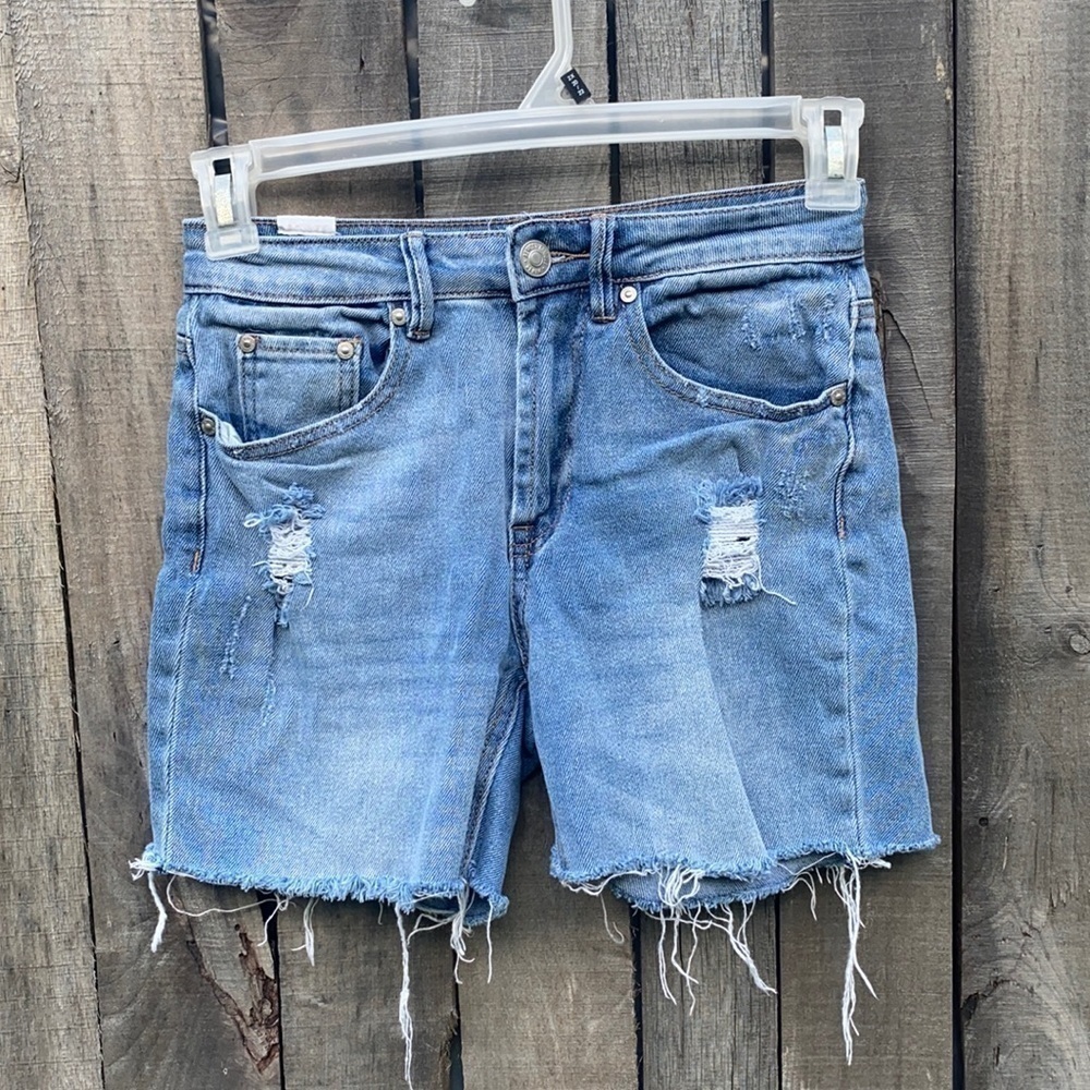 𝅺almost Famous Distressed Denim Cutoff Shorts 0